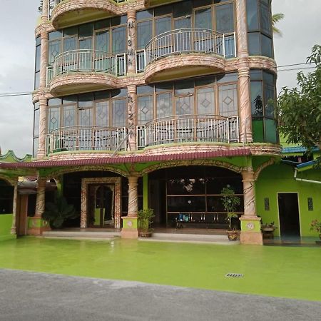 Wisma Rizky Hotel Bengkalis Exterior photo